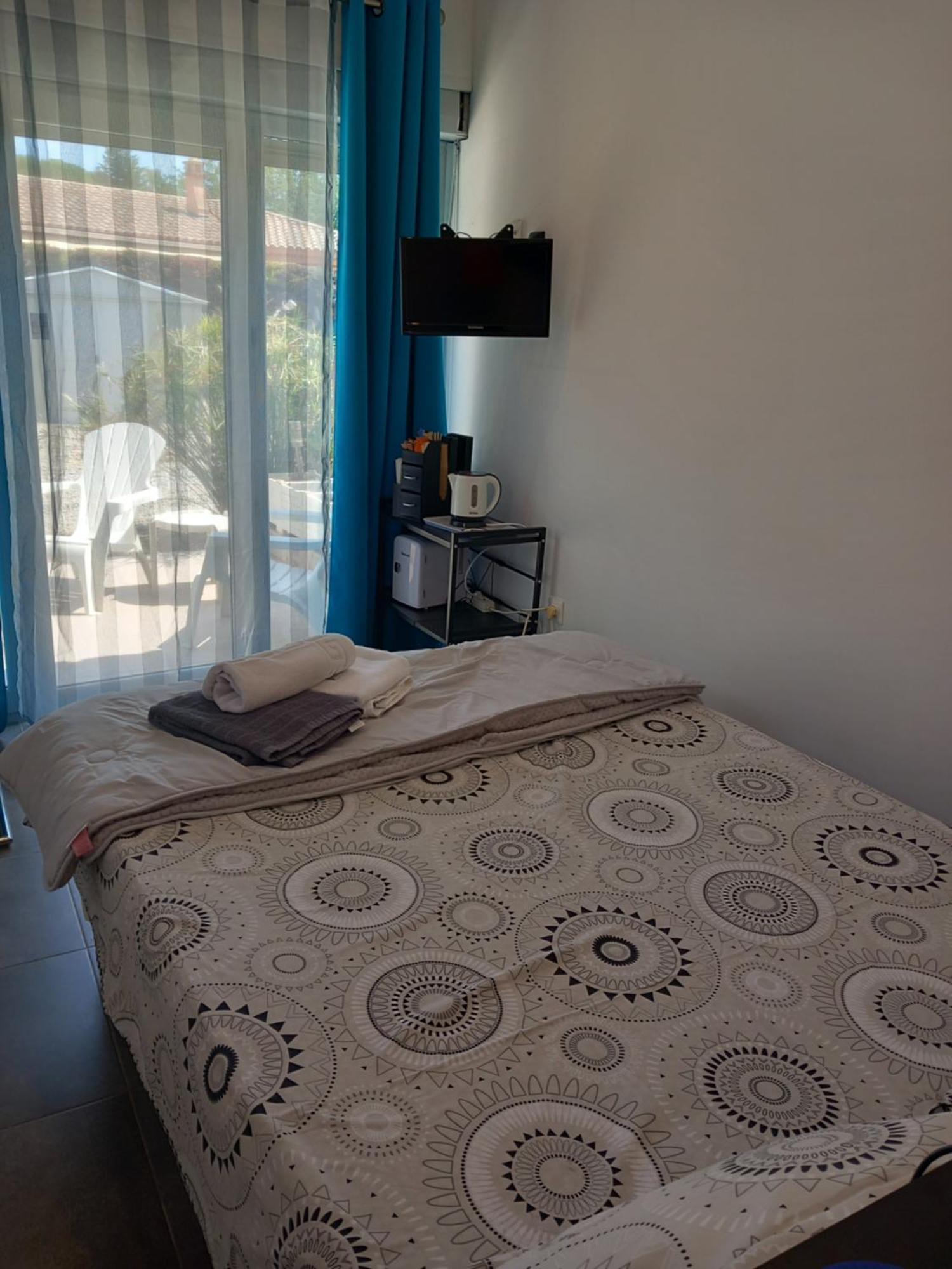 Bed and Breakfast Les Lezards 2 Au Soleil Draguignan Exterior foto