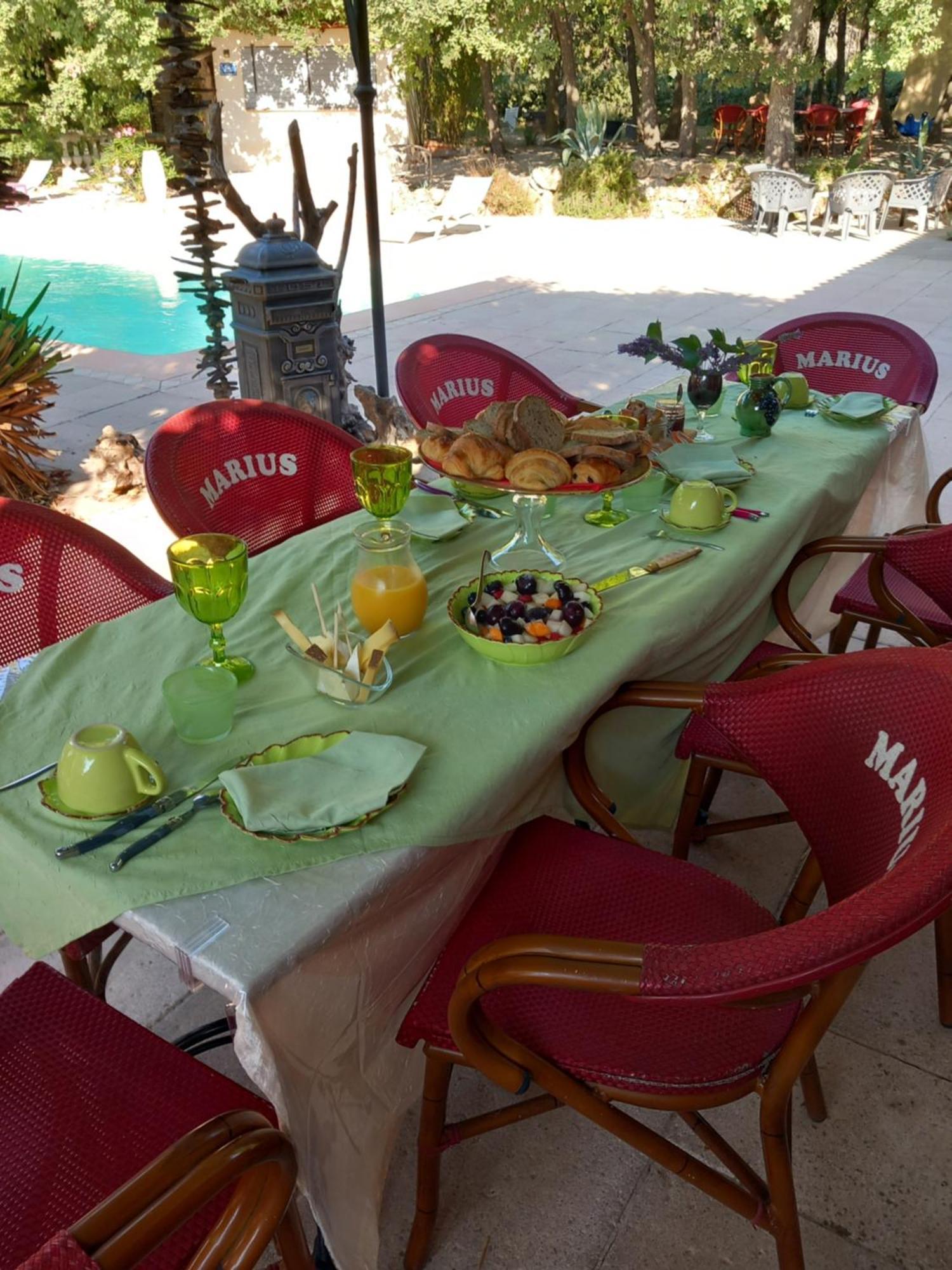 Bed and Breakfast Les Lezards 2 Au Soleil Draguignan Exterior foto